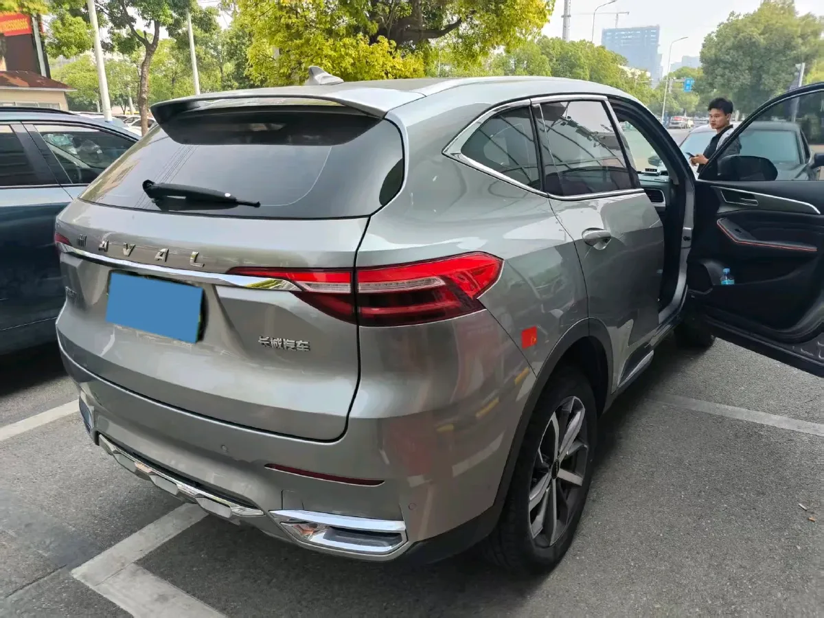 2021 Haval F7 1.5T 169HP L4 7DCT,autocango,china used car exporter,china ev exporter,chinese used car exporter,chinese used ev exporter