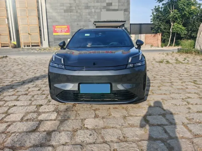 2023 LYNK&CO 08 EM-P 1.5T 163HP L4 3DHT PHEV 21.2KWH,autocango,china used car exporter,china ev exporter,chinese used car exporter,chinese used ev exporter