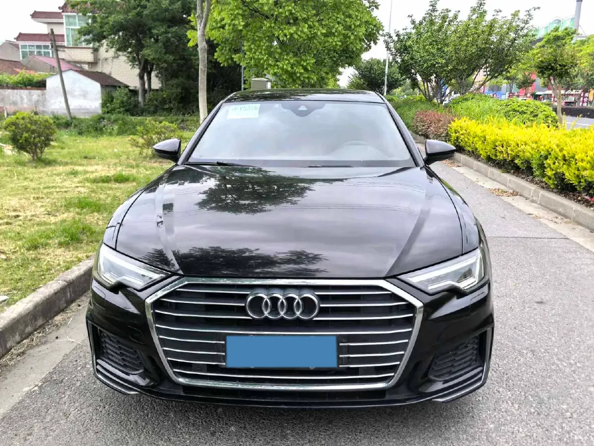 2020 Audi A6L 2.0T 190HP L4 7DCT,autocango,china used car exporter,china ev exporter,chinese used car exporter,chinese used ev exporter
