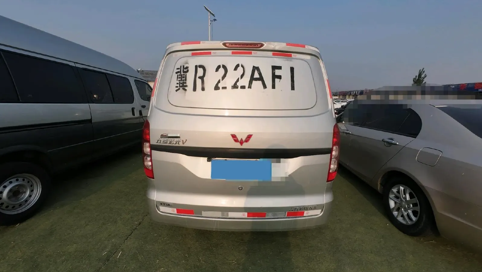 2019 WuLing HongGuang V 1.5L 99HP L4 6MT,autocango,china used car exporter,china ev exporter,chinese used car exporter,chinese used ev exporter