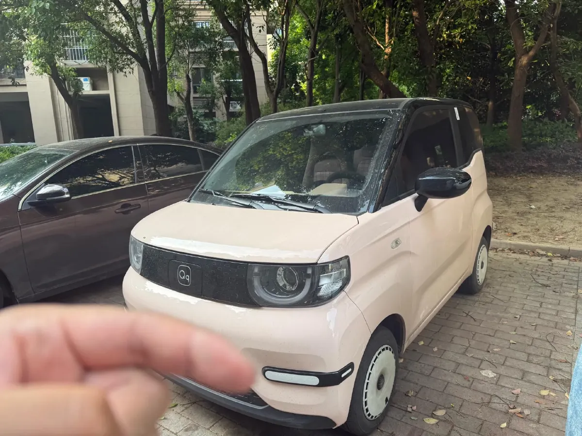 2025 Chery QQ Ice Cream BEV 13.98KWH,autocango,china used car exporter,china ev exporter,chinese used car exporter,chinese used ev exporter