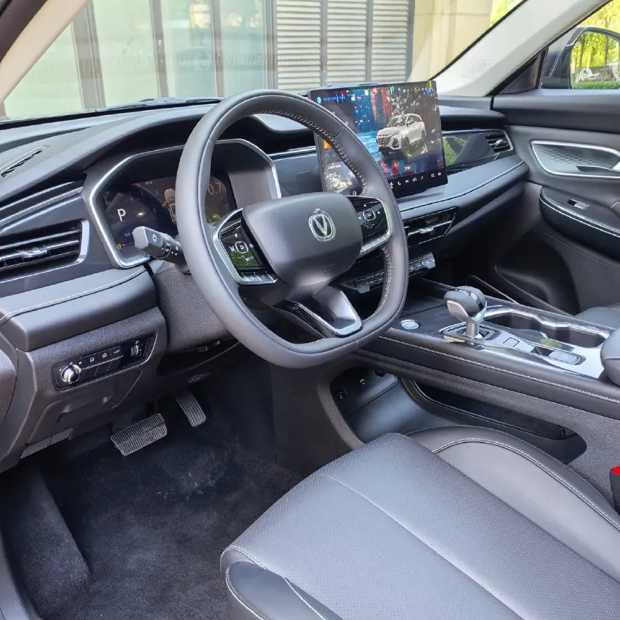 2026 ChangAn CS75 1.5T 192HP L4 7DCT,autocango,china used car exporter,china ev exporter,chinese used car exporter,chinese used ev exporter