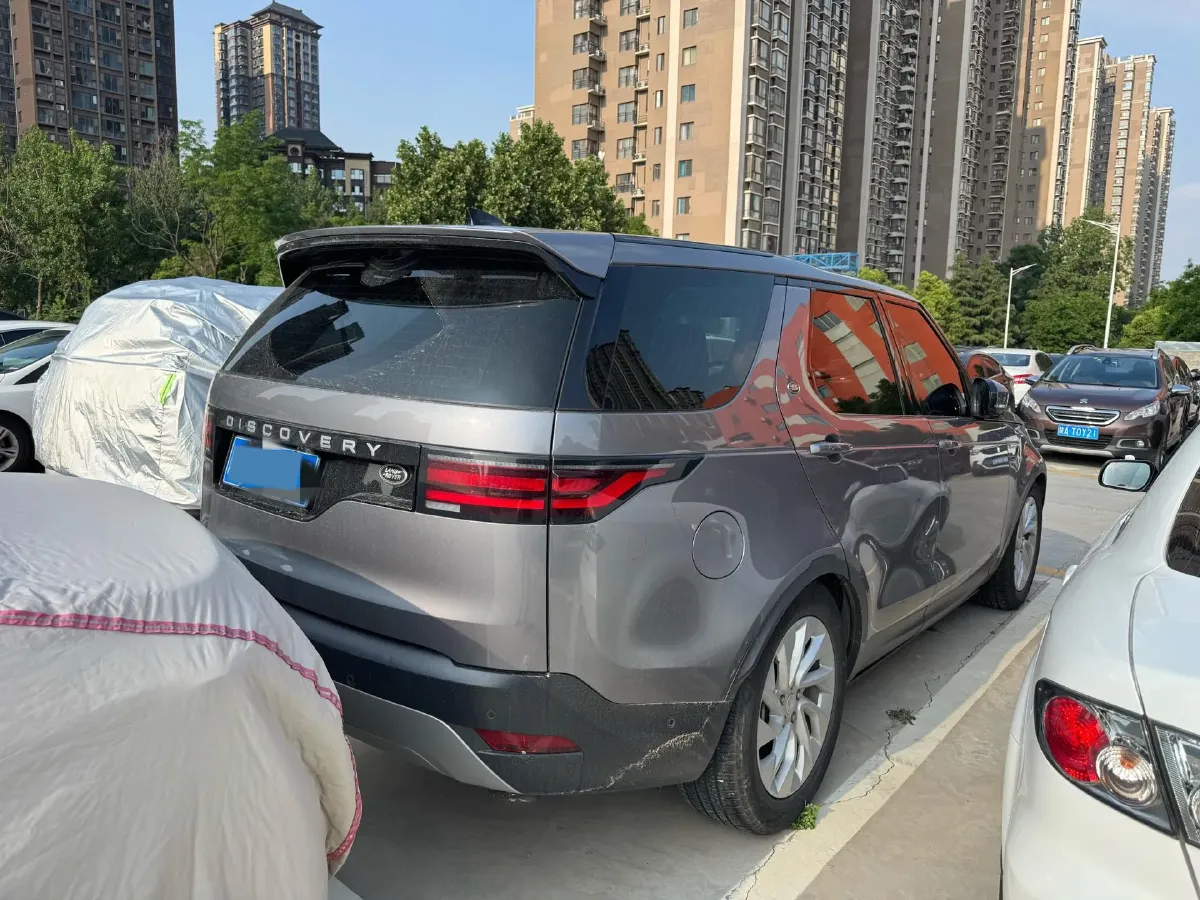 2023 Land Rover Discovery 2.0T 300HP L4 8AT,autocango,china used car exporter,china ev exporter,chinese used car exporter,chinese used ev exporter