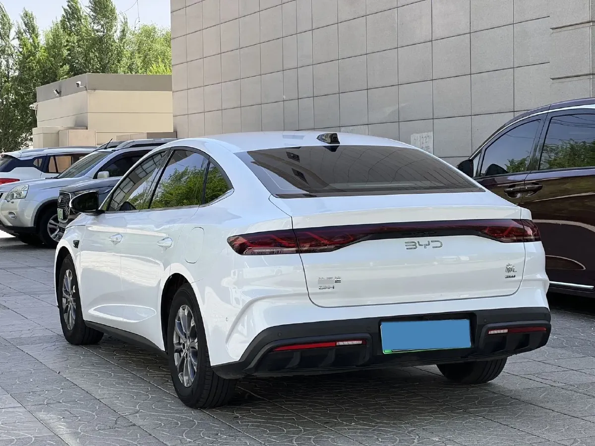 2025 BYD QinL 1.5L 101HP L4 E-CVT PHEV 10.08KWH,autocango,china used car exporter,china ev exporter,chinese used car exporter,chinese used ev exporter