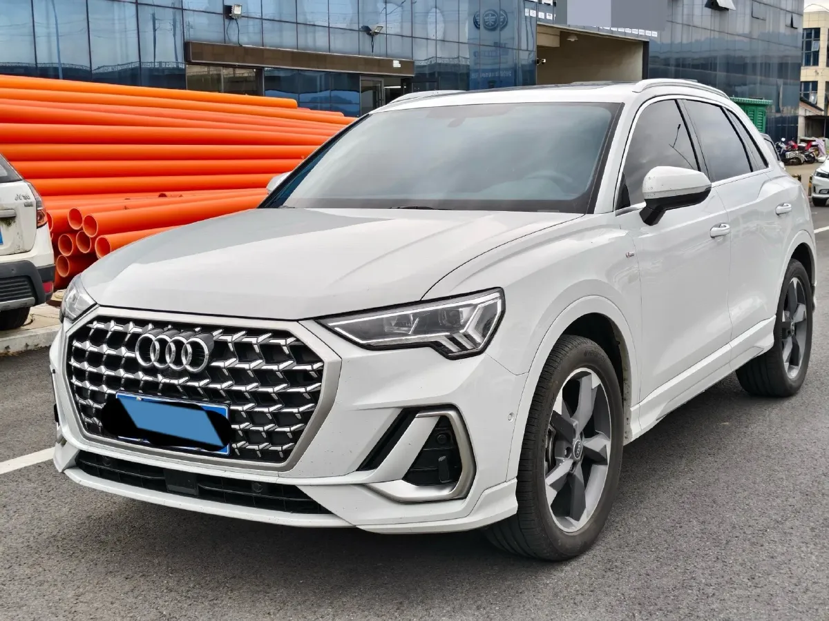 2023 Audi Q3 1.5T 160HP L4 7DCT,autocango,china used car exporter,china ev exporter,chinese used car exporter,chinese used ev exporter