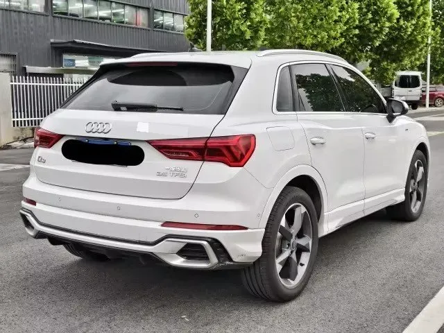 2023 Audi Q3 1.5T 160HP L4 7DCT,autocango,china used car exporter,china ev exporter,chinese used car exporter,chinese used ev exporter