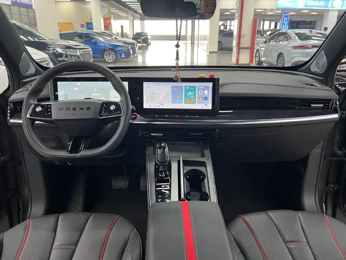 2022 Roewe RX5 MAX 2.0T 231HP L4 8AT,autocango,china used car exporter,china ev exporter,chinese used car exporter,chinese used ev exporter