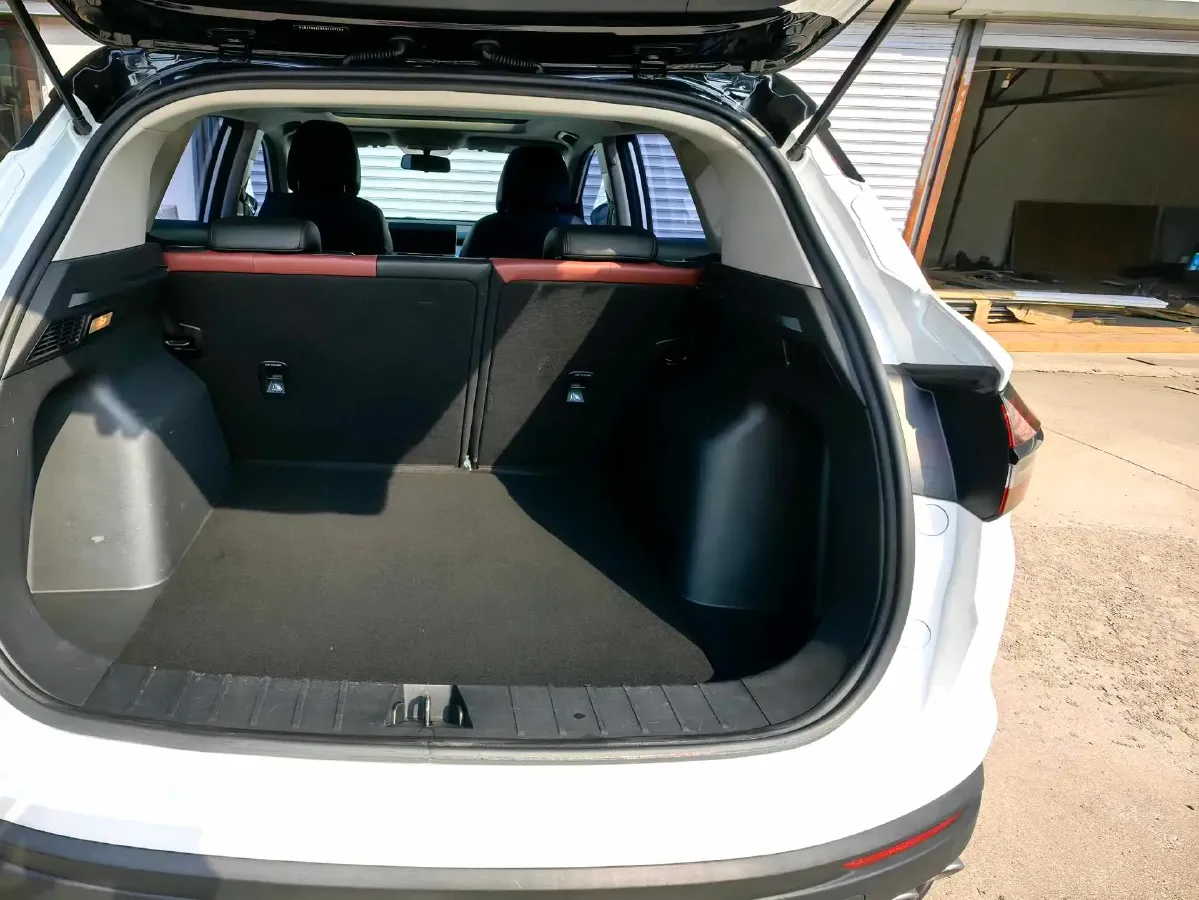 2021 Geely Coolray 1.4T 141HP L4 6DCT,autocango,china used car exporter,china ev exporter,chinese used car exporter,chinese used ev exporter