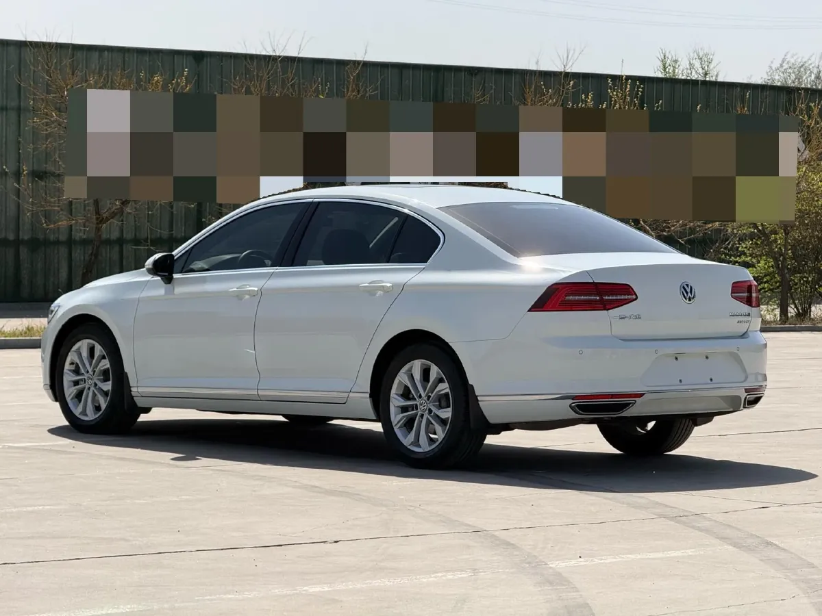 2018 Volkswagen Magotan 1.8T 180HP L4 7DCT,autocango,china used car exporter,china ev exporter,chinese used car exporter,chinese used ev exporter