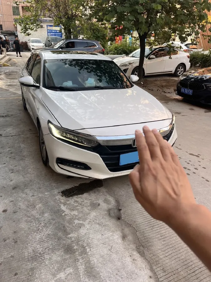 2018 Honda Accord 1.5T 194HP L4 CVT,autocango,china used car exporter,china ev exporter,chinese used car exporter,chinese used ev exporter