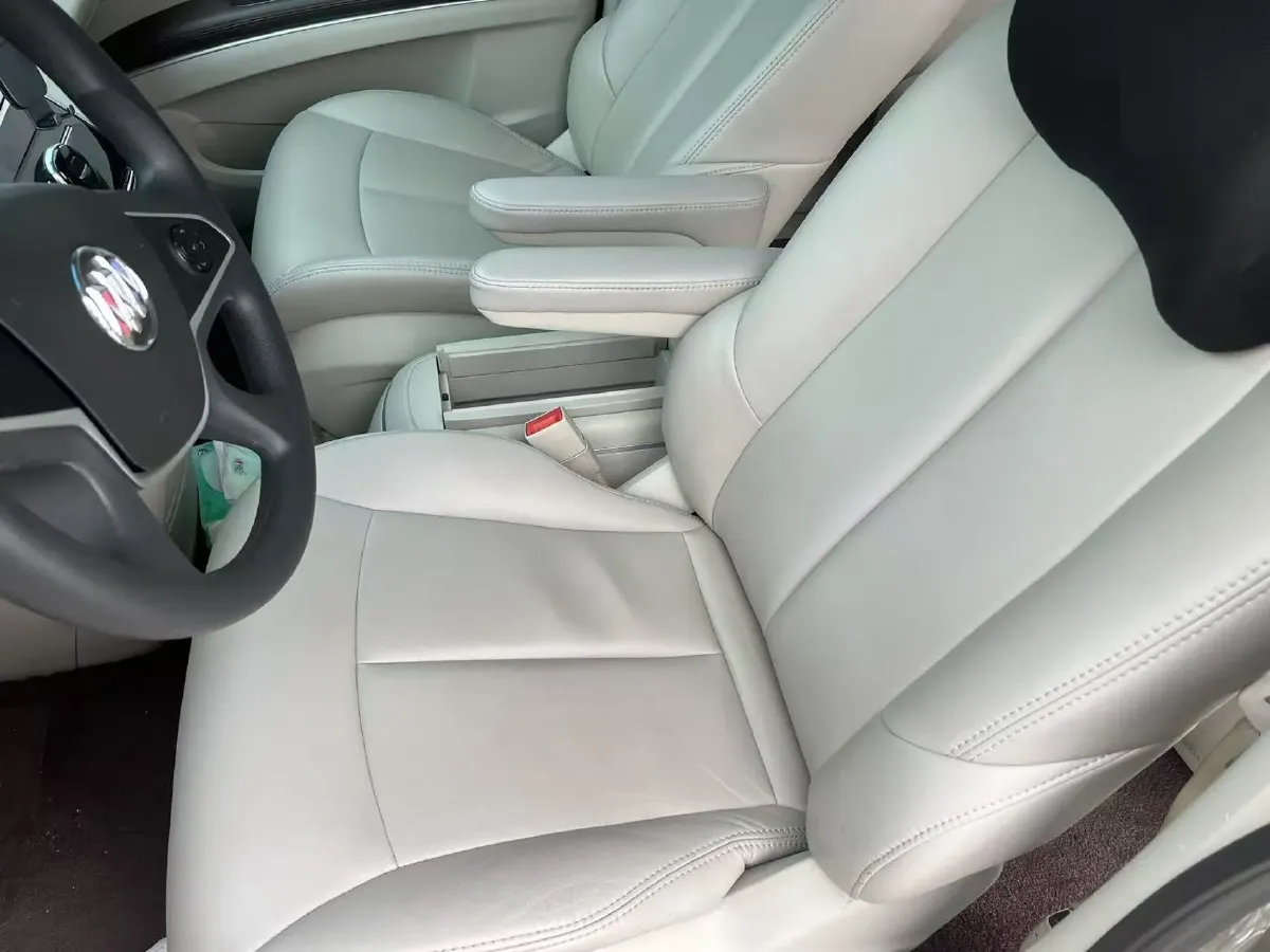 2022 Buick GL8 2.0T 237HP L4 9AT,autocango,china used car exporter,china ev exporter,chinese used car exporter,chinese used ev exporter