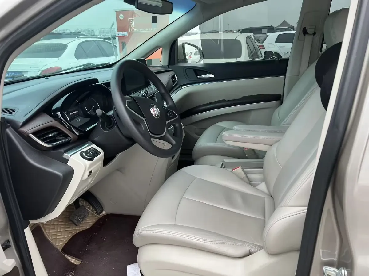 2022 Buick GL8 2.0T 237HP L4 9AT,autocango,china used car exporter,china ev exporter,chinese used car exporter,chinese used ev exporter