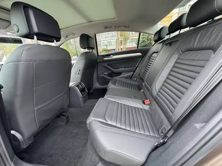 2019 Chevrolet Malibu XL 2.0T 241HP L4 9AT,autocango,china used car exporter,china ev exporter,chinese used car exporter,chinese used ev exporter