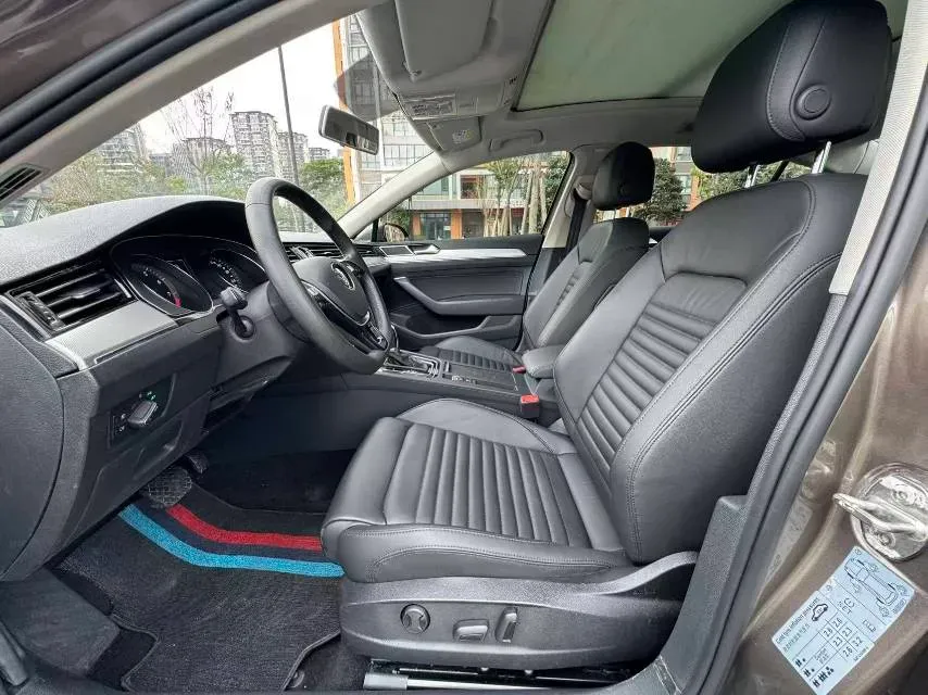 2019 Chevrolet Malibu XL 2.0T 241HP L4 9AT,autocango,china used car exporter,china ev exporter,chinese used car exporter,chinese used ev exporter