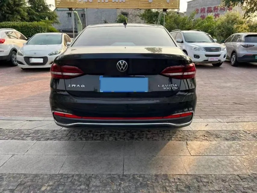 2023 Volkswagen Lavida 1.5T 160HP L4 7DCT,autocango,china used car exporter,china ev exporter,chinese used car exporter,chinese used ev exporter