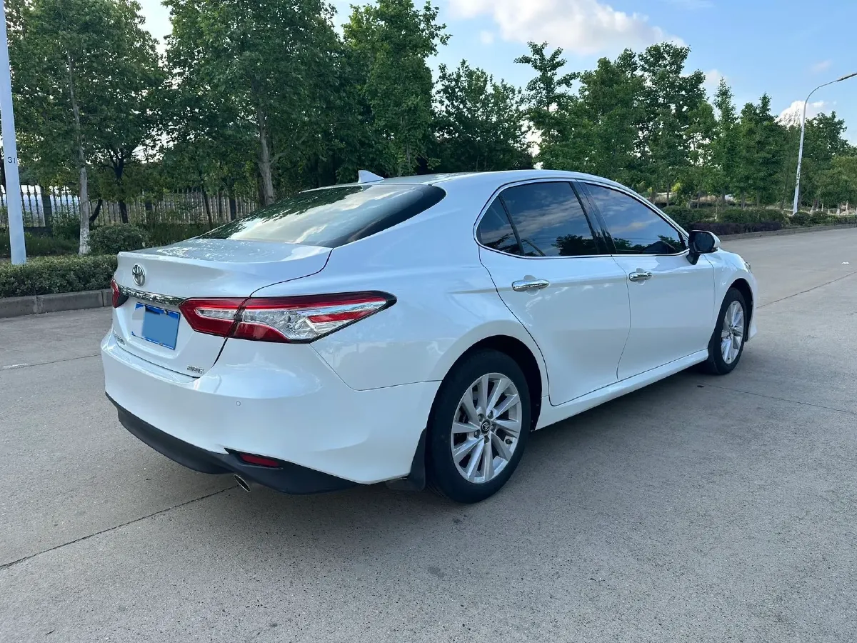 2021 Toyota Camry 2.0L 178HP L4 CVT,autocango,china used car exporter,china ev exporter,chinese used car exporter,chinese used ev exporter