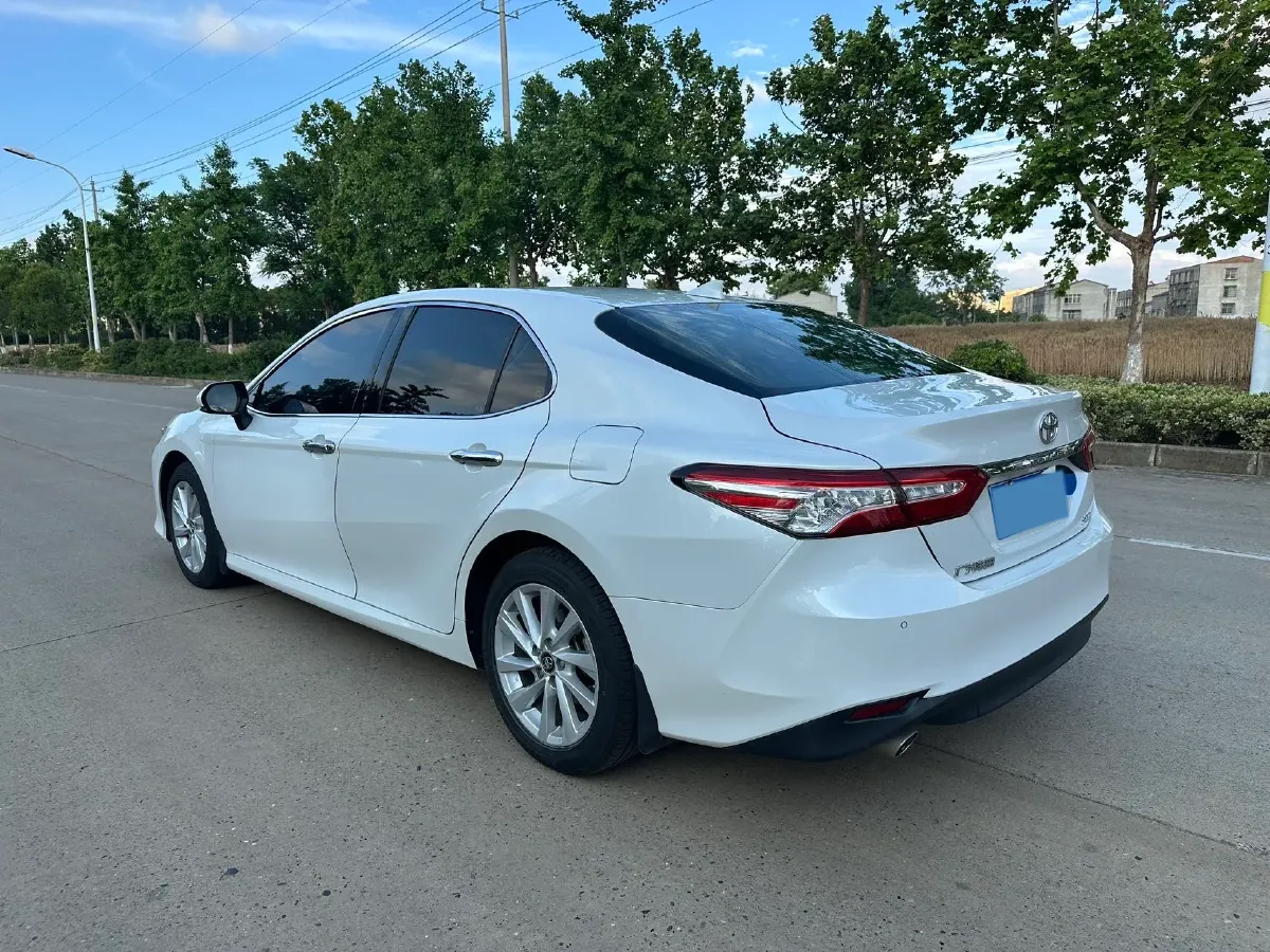 2021 Toyota Camry 2.0L 178HP L4 CVT,autocango,china used car exporter,china ev exporter,chinese used car exporter,chinese used ev exporter