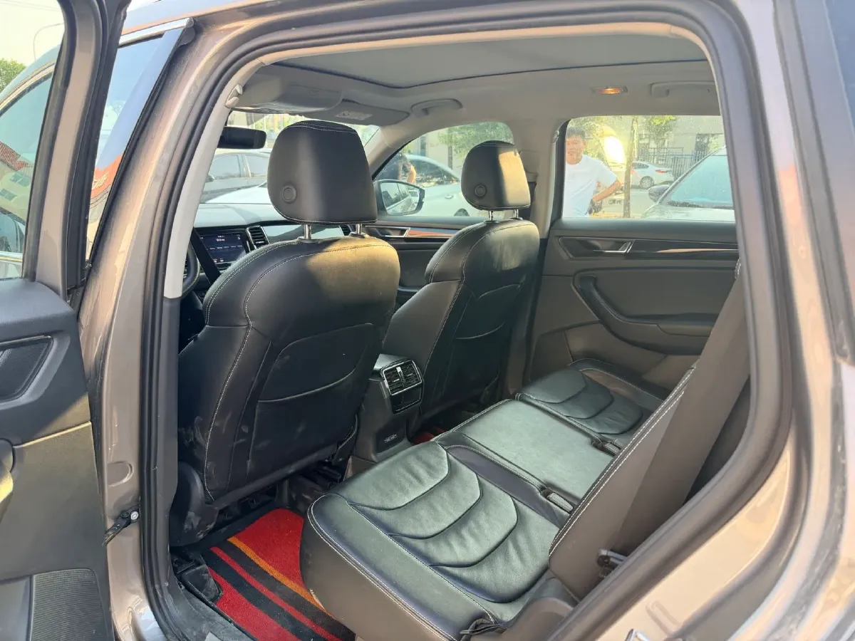 2019 Skoda Kodiak GT 2.0T 220HP L4 7DCT,autocango,china used car exporter,china ev exporter,chinese used car exporter,chinese used ev exporter