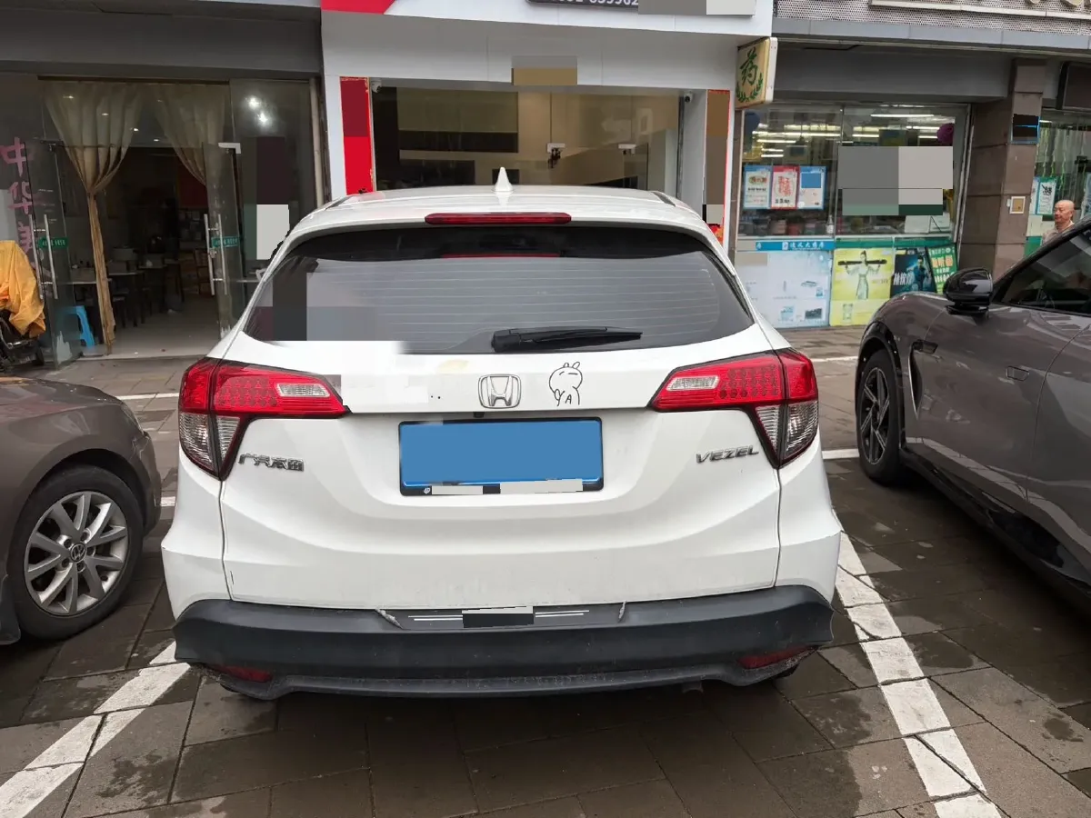 2022 Honda Vezel 1.5L 131HP L4 CVT,autocango,china used car exporter,china ev exporter,chinese used car exporter,chinese used ev exporter
