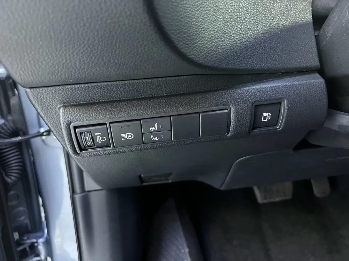 2021 Toyota Corolla 1.8L 98HP L4 E-CVT Hybrid,autocango,china used car exporter,china ev exporter,chinese used car exporter,chinese used ev exporter