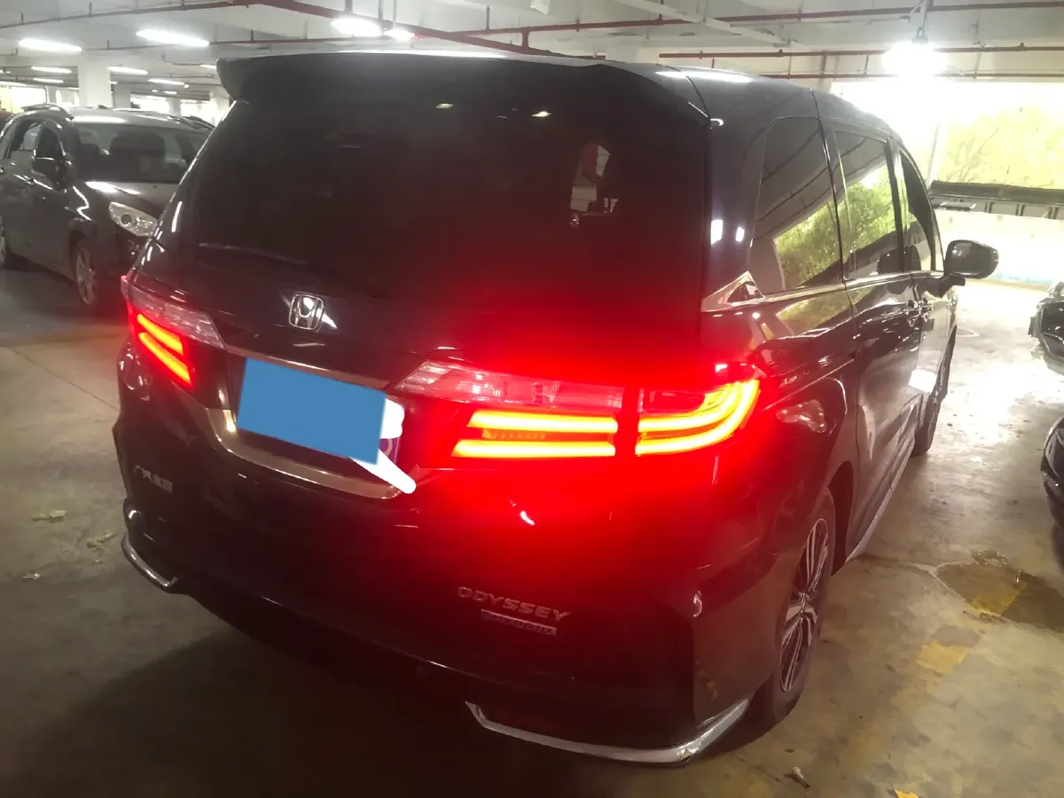 2019 Honda Odyssey 2.0L 146HP L4 E-CVT Hybrid,autocango,china used car exporter,china ev exporter,chinese used car exporter,chinese used ev exporter