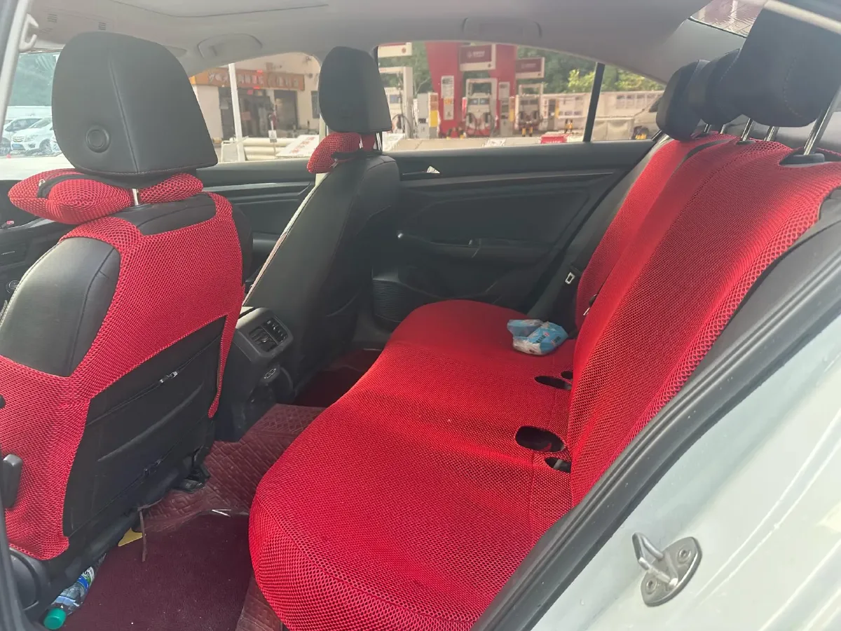 2021 Volkswagen Bora 1.5L 113HP L4 6AT,autocango,china used car exporter,china ev exporter,chinese used car exporter,chinese used ev exporter