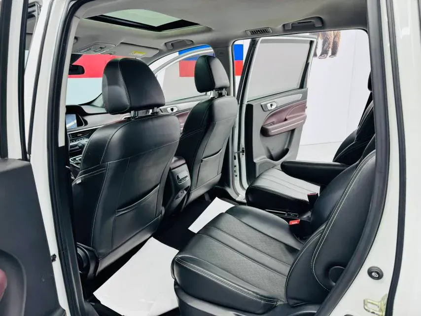 2021 GAC Trumpchi M6 1.5T 169HP L4 7DCT,autocango,china used car exporter,china ev exporter,chinese used car exporter,chinese used ev exporter