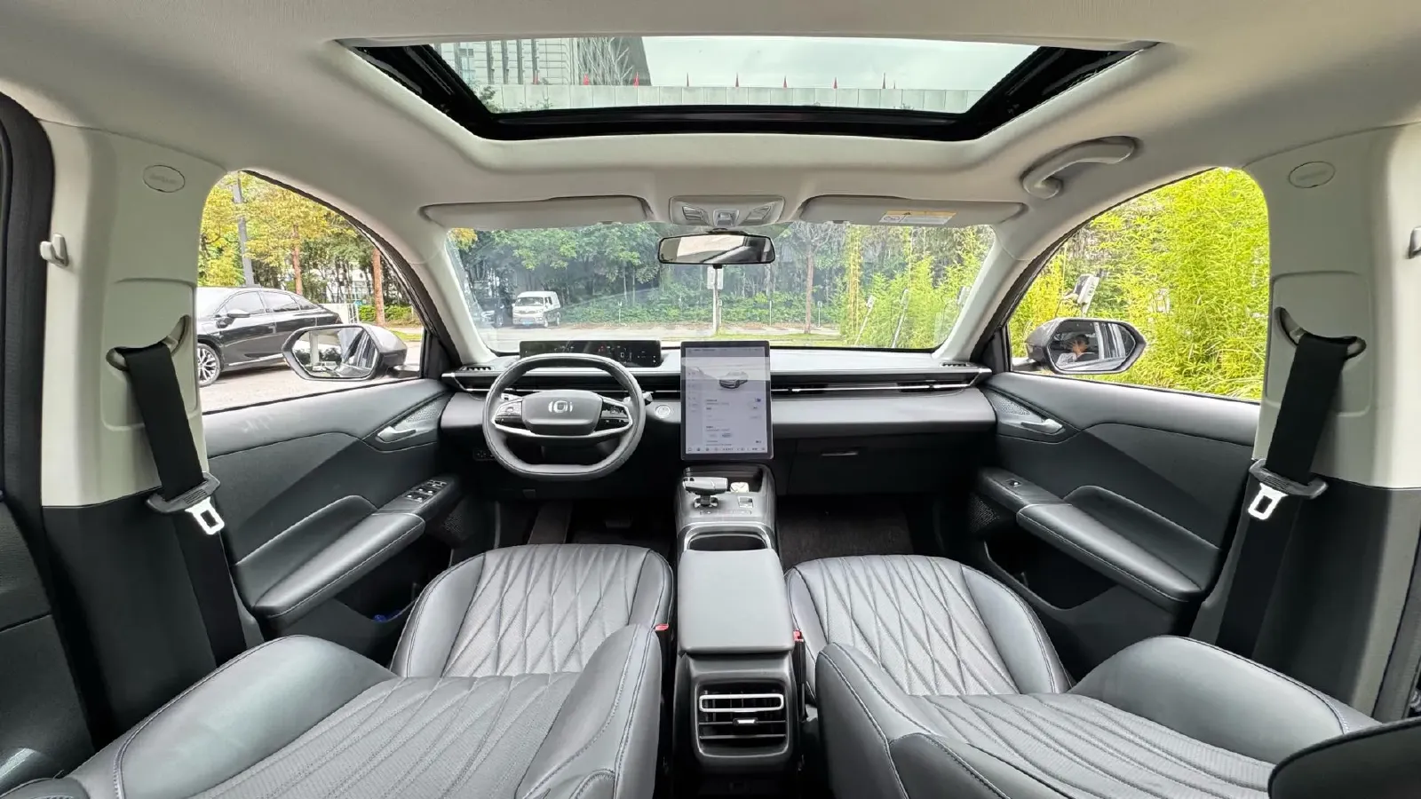 2024 ChangAn QiYuan A05 1.5L 110HP L4 E-CVT PHEV 9.07KWH,autocango,china used car exporter,china ev exporter,chinese used car exporter,chinese used ev exporter