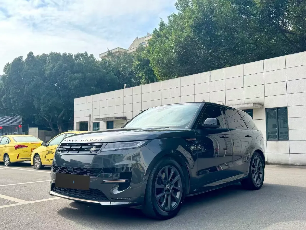2023 Land Rover Range Rover Sport 3.0T 400HP L6 8AT,autocango,china used car exporter,china ev exporter,chinese used car exporter,chinese used ev exporter
