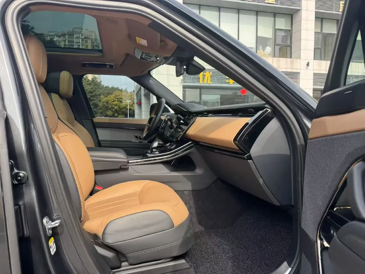 2023 Land Rover Range Rover Sport 3.0T 400HP L6 8AT,autocango,china used car exporter,china ev exporter,chinese used car exporter,chinese used ev exporter