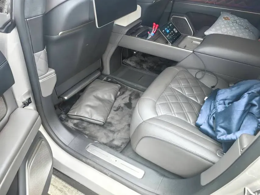 2025 NIO ET9 BEV 100KWH,autocango,china used car exporter,china ev exporter,chinese used car exporter,chinese used ev exporter