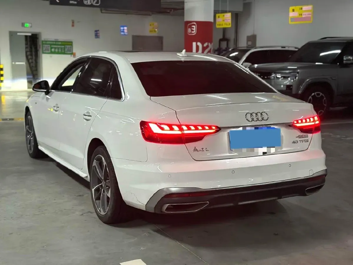 2020 Audi A4L 2.0T 190HP L4 7DCT,autocango,china used car exporter,china ev exporter,chinese used car exporter,chinese used ev exporter