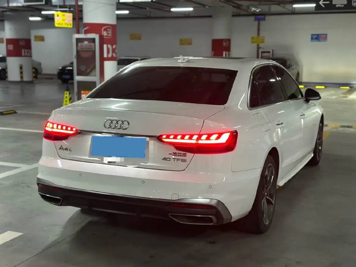 2020 Audi A4L 2.0T 190HP L4 7DCT,autocango,china used car exporter,china ev exporter,chinese used car exporter,chinese used ev exporter