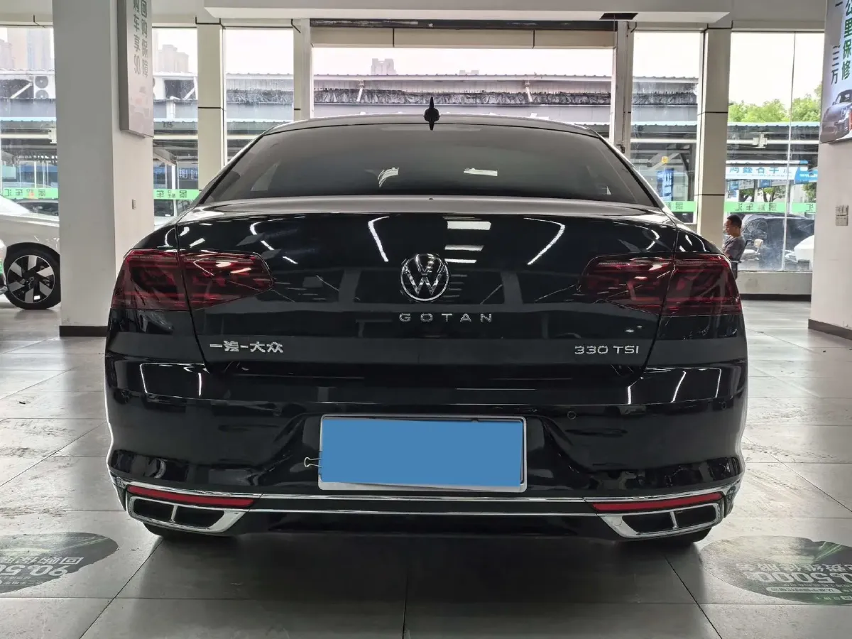 2023 Volkswagen Magotan 2.0T 186HP L4 7DCT,autocango,china used car exporter,china ev exporter,chinese used car exporter,chinese used ev exporter