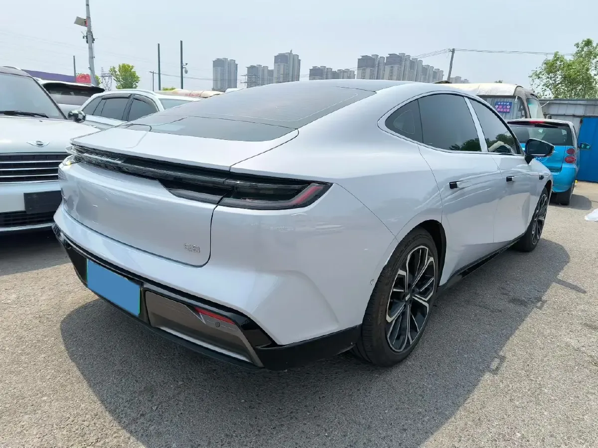 2025 Geely Galaxy E8 BEV,autocango,china used car exporter,china ev exporter,chinese used car exporter,chinese used ev exporter