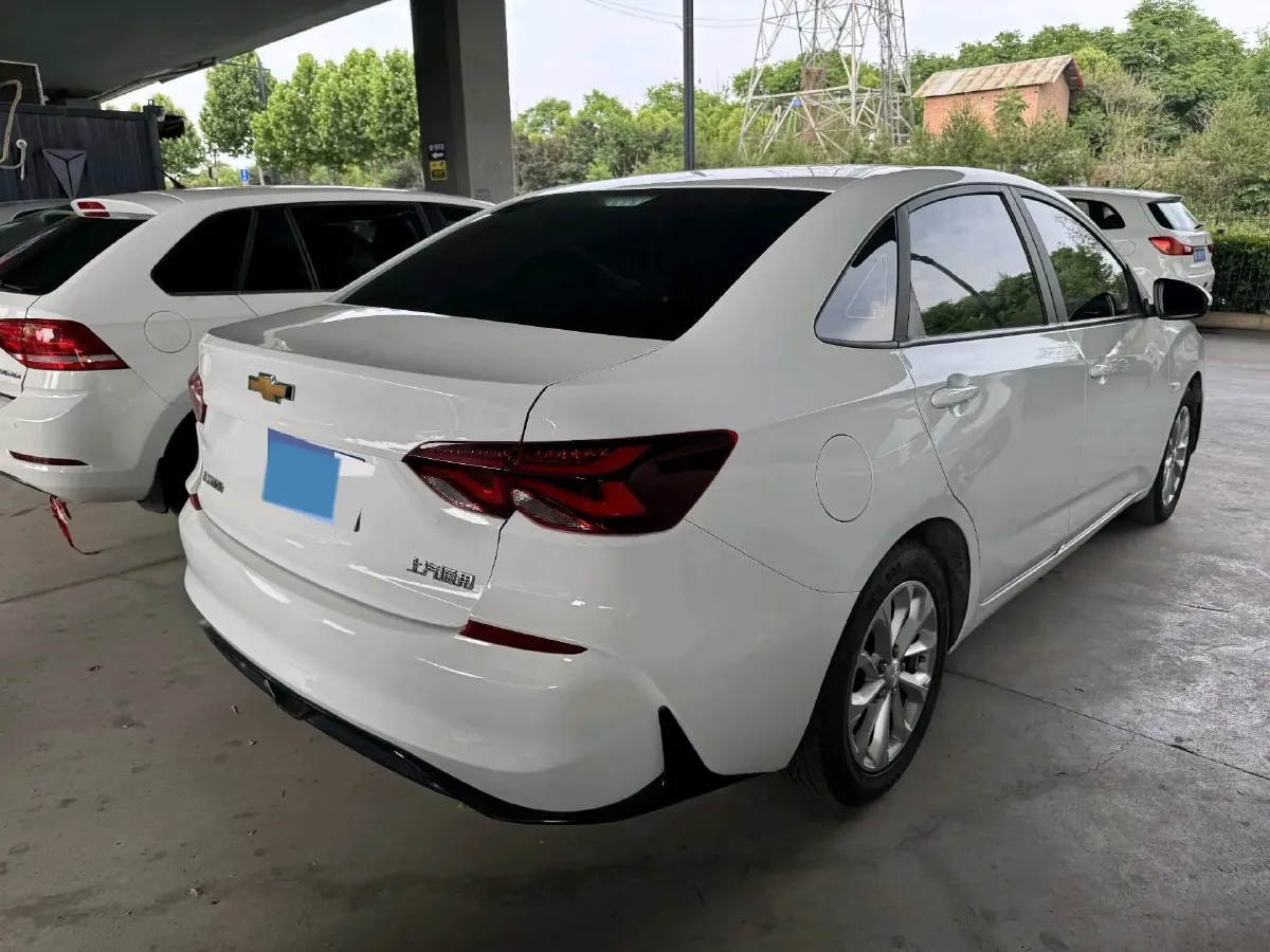 2023 Chevrolet Monza 1.5L 113HP L4 6DCT,autocango,china used car exporter,china ev exporter,chinese used car exporter,chinese used ev exporter