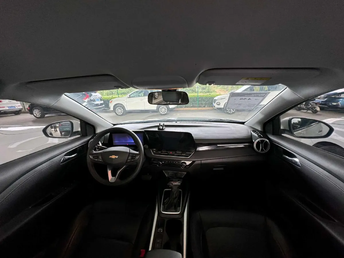 2023 Chevrolet Monza 1.5L 113HP L4 6DCT,autocango,china used car exporter,china ev exporter,chinese used car exporter,chinese used ev exporter