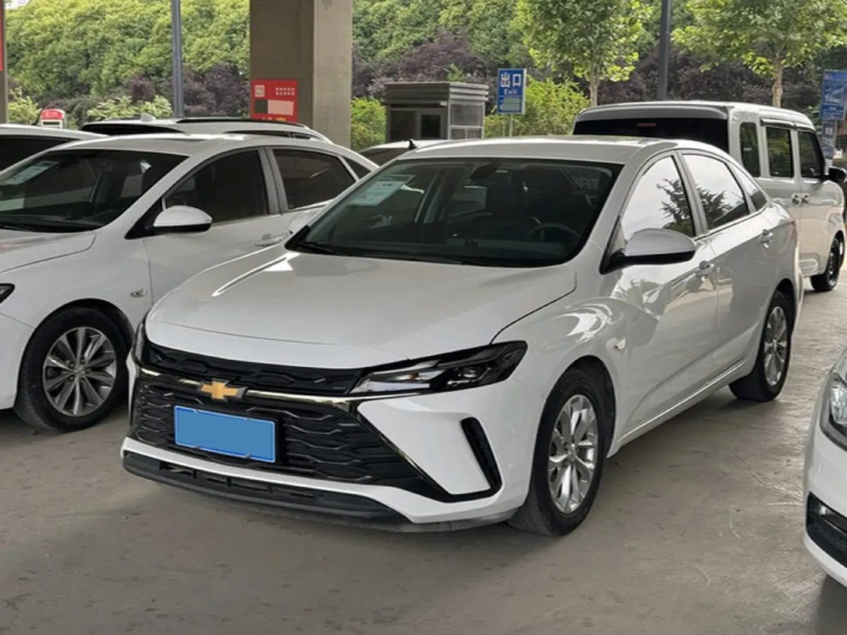 2023 Chevrolet Monza 1.5L 113HP L4 6DCT,autocango,china used car exporter,china ev exporter,chinese used car exporter,chinese used ev exporter