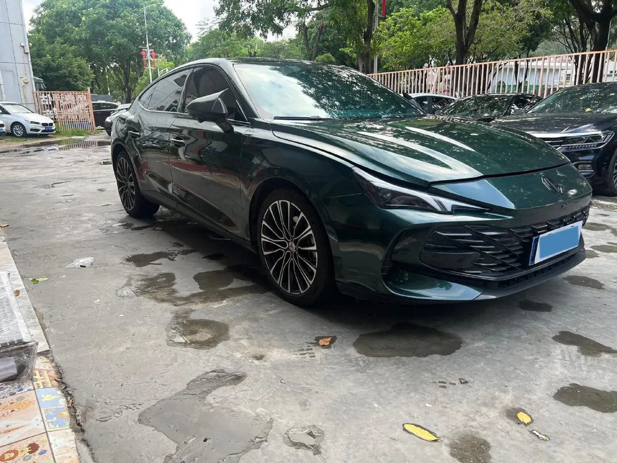 2023 MG 7 2.0T 261HP L4 9AT,autocango,china used car exporter,china ev exporter,chinese used car exporter,chinese used ev exporter