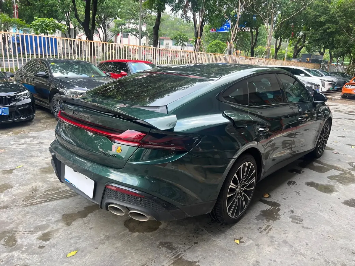 2023 MG 7 2.0T 261HP L4 9AT,autocango,china used car exporter,china ev exporter,chinese used car exporter,chinese used ev exporter
