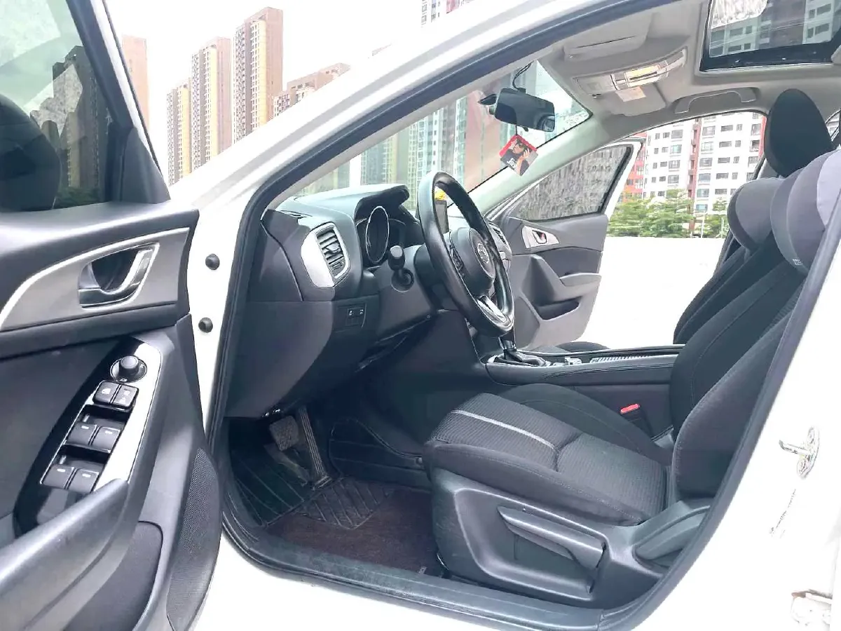 2017 Mazda 3 Axela 1.5L 117HP L4 6AT,autocango,china used car exporter,china ev exporter,chinese used car exporter,chinese used ev exporter