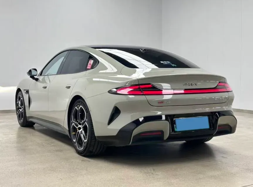 2024 MI SU7 BEV 101KWH,autocango,china used car exporter,china ev exporter,chinese used car exporter,chinese used ev exporter