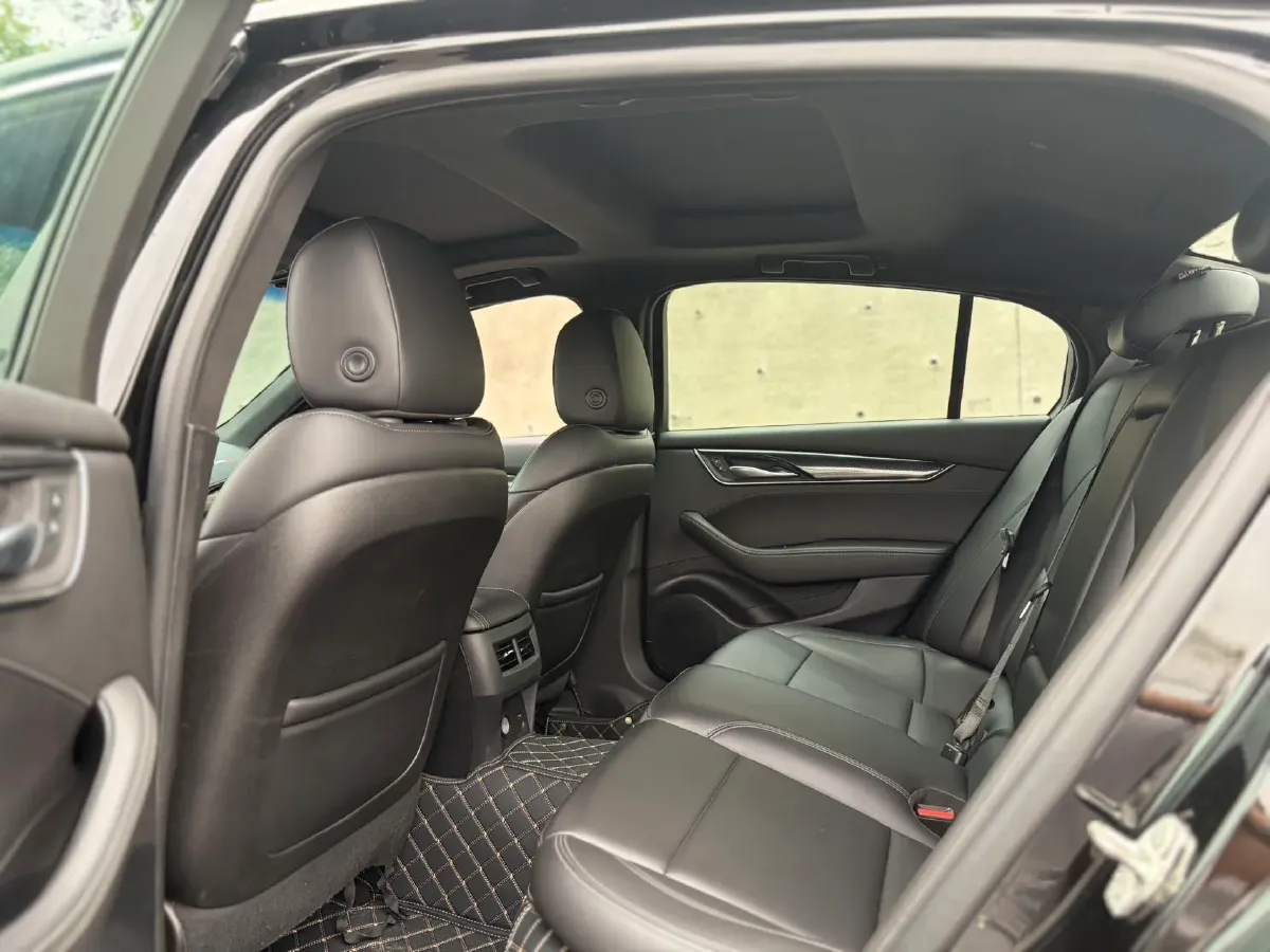 2020 Cadillac CT5 2.0T 237HP L4 10AT,autocango,china used car exporter,china ev exporter,chinese used car exporter,chinese used ev exporter