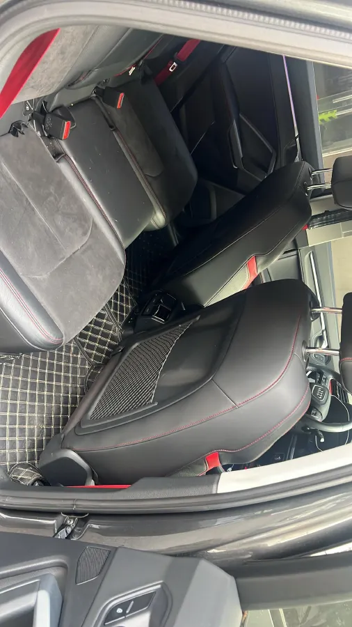 2020 Audi Q3 2.0T 186HP L4 7DCT,autocango,china used car exporter,china ev exporter,chinese used car exporter,chinese used ev exporter