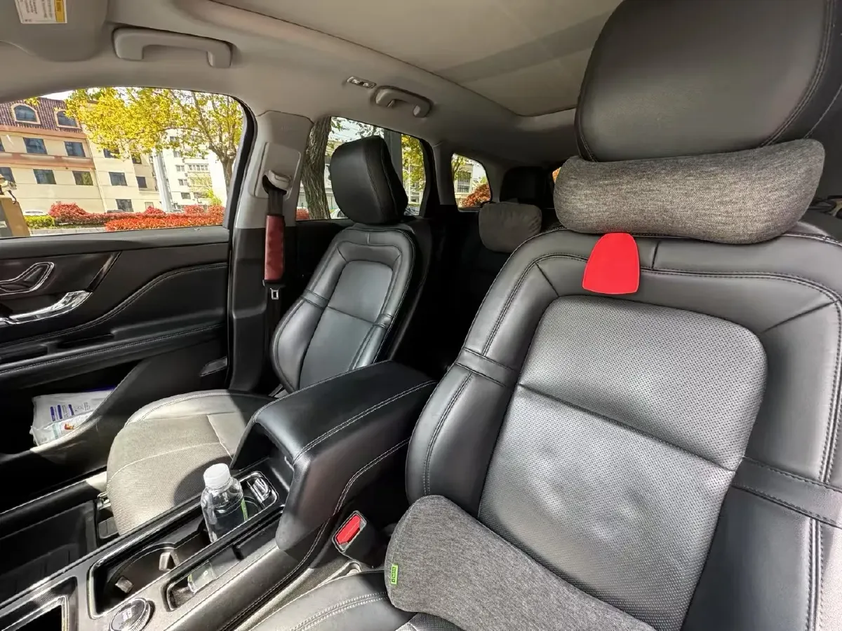 2022 Lincoln Corsair 2.0T 245HP L4 8AT,autocango,china used car exporter,china ev exporter,chinese used car exporter,chinese used ev exporter