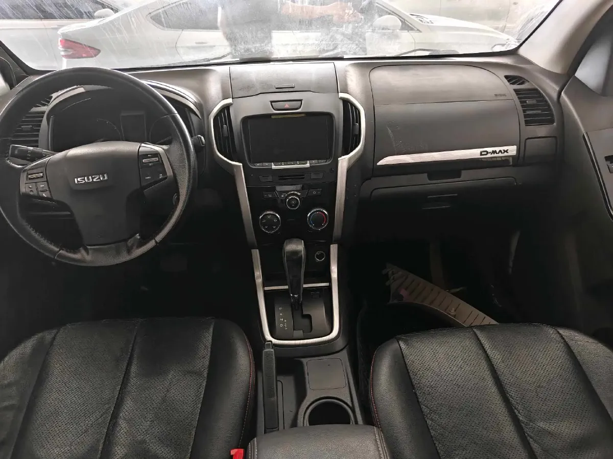 2019 Isuzu D-MAX 3.0T 177HP L4 6AT,autocango,china used car exporter,china ev exporter,chinese used car exporter,chinese used ev exporter
