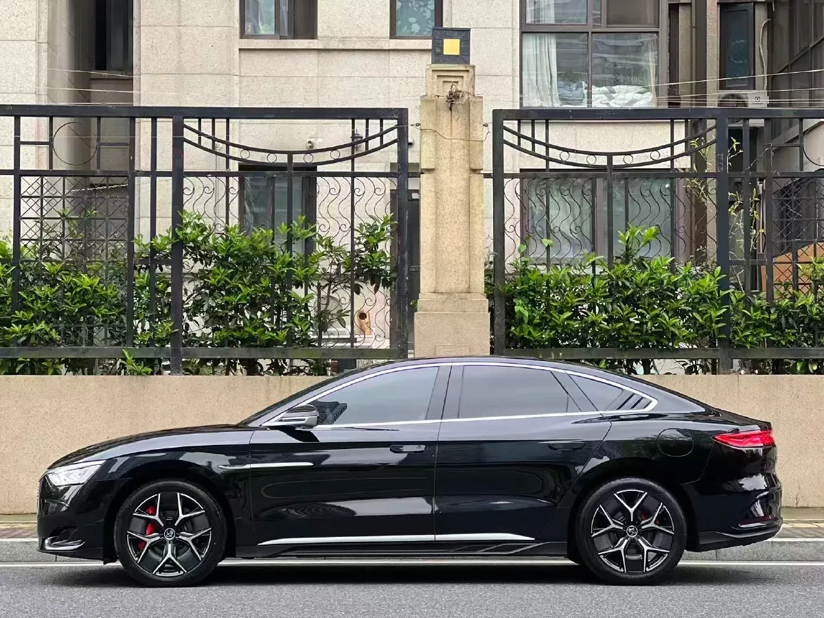 2024 BYD Han 1.5T 139HP L4 E-CVT PHEV 30.772KWH,autocango,china used car exporter,china ev exporter,chinese used car exporter,chinese used ev exporter