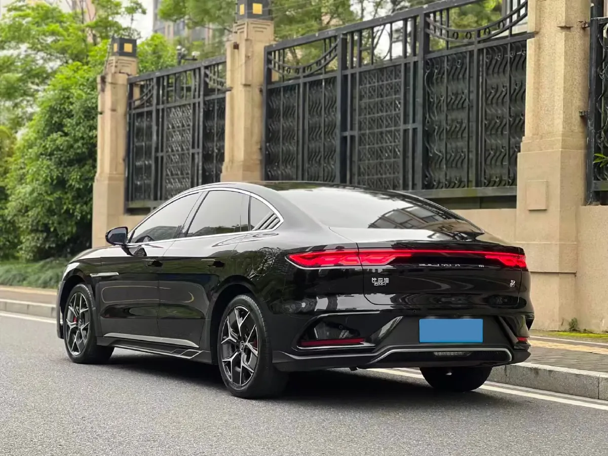 2024 BYD Han 1.5T 139HP L4 E-CVT PHEV 30.772KWH,autocango,china used car exporter,china ev exporter,chinese used car exporter,chinese used ev exporter