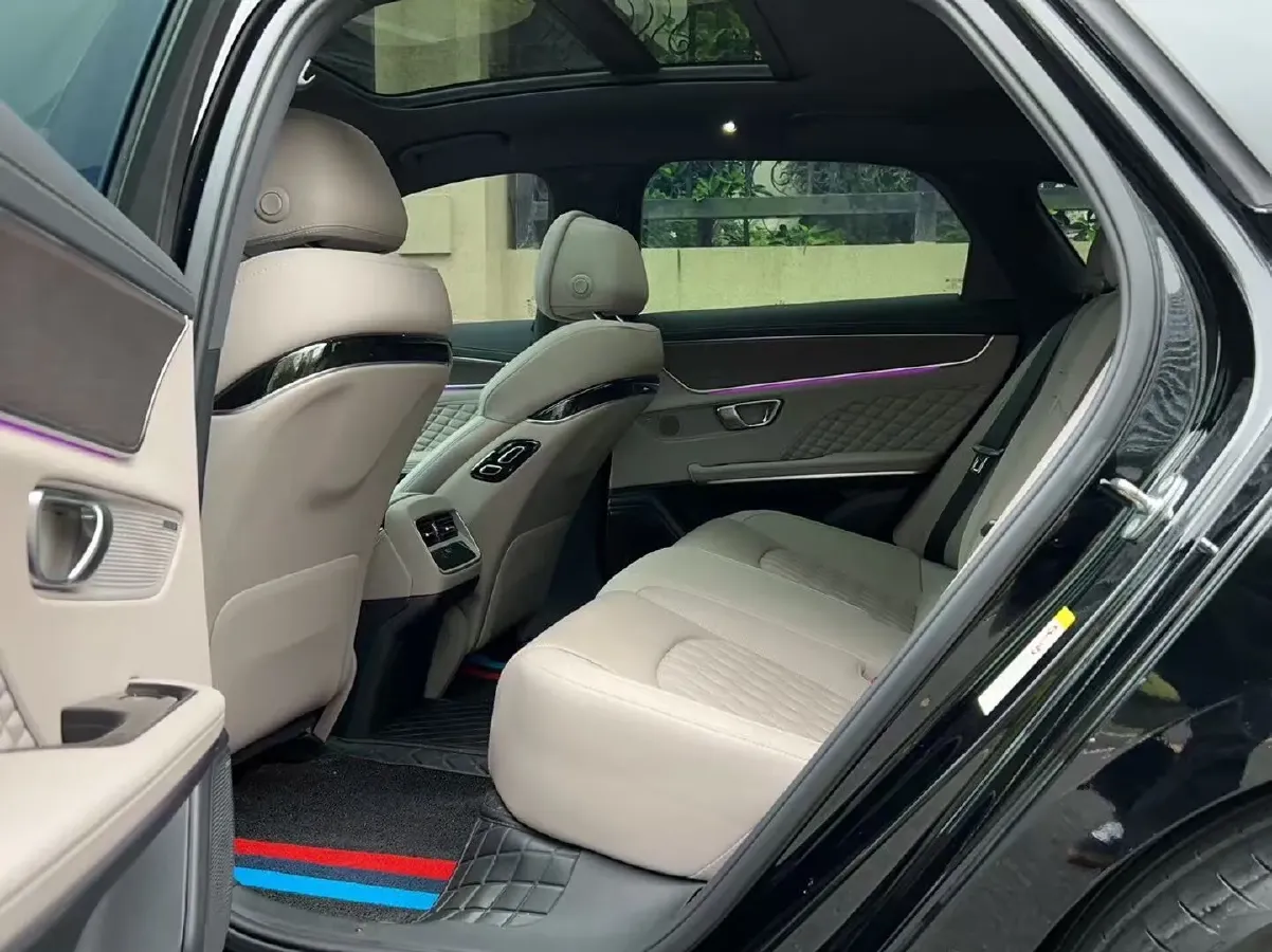 2024 BYD Han 1.5T 139HP L4 E-CVT PHEV 30.772KWH,autocango,china used car exporter,china ev exporter,chinese used car exporter,chinese used ev exporter