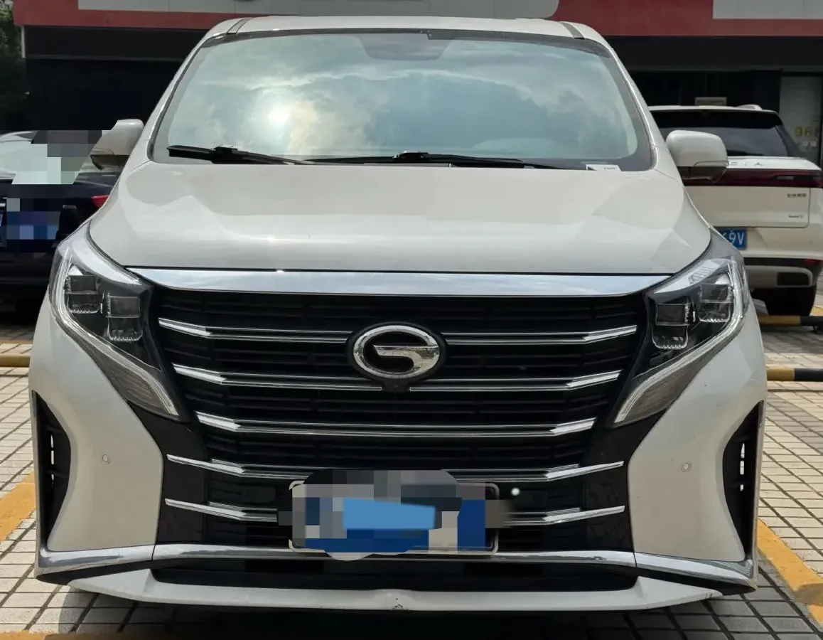 2021 GAC Trumpchi M8 2.0T 252HP L4 8AT,autocango,china used car exporter,china ev exporter,chinese used car exporter,chinese used ev exporter